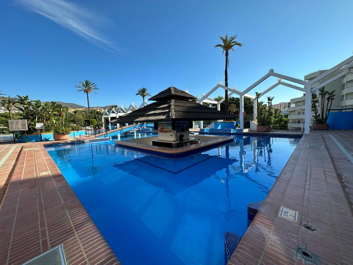Luxury Frontal Al Mar Benalbeach เบนัลมาเดนา ภายนอก รูปภาพ